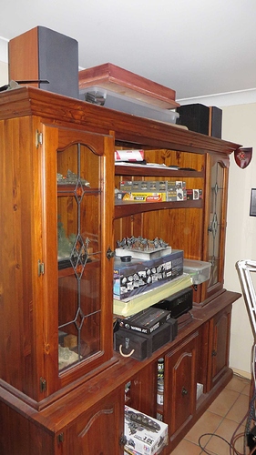 Display and storage cabinet