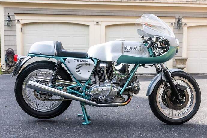 1974_ducati_750_super_sport_green_frame_1606854357d4c7ed257e4dd261974_ducati_750_super_sport_green_frame_