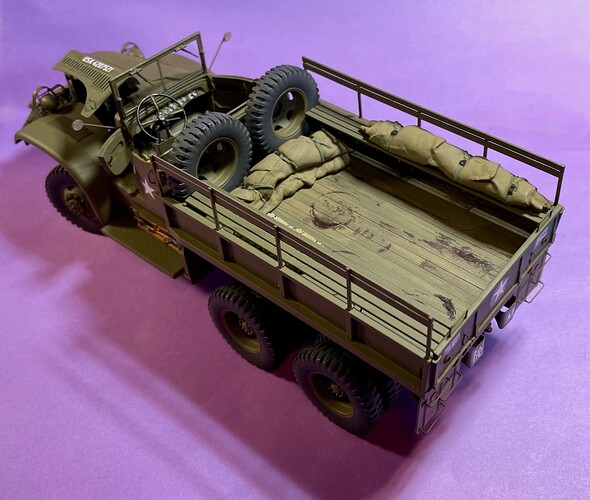 US Diamond T 968A Cargo Truck dry-fit