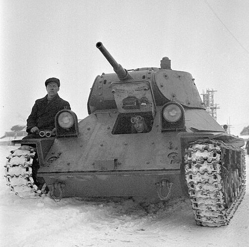 604px-T-50_Finnish_service_1942_photo_SA-kuva_72656