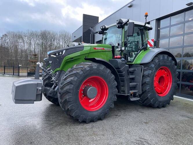 farm_tractor_fendt_1050_profi_plus_gen_3_met_omkeer