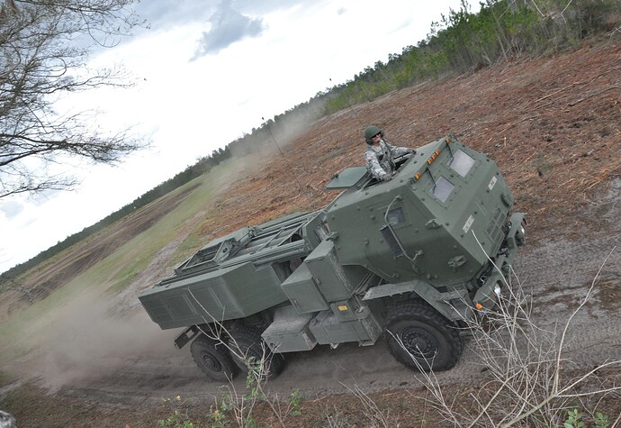 M142 A1 HIMARS_006