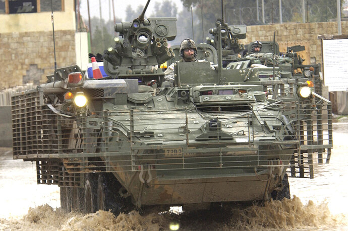 stryker-combat-vehicle-08