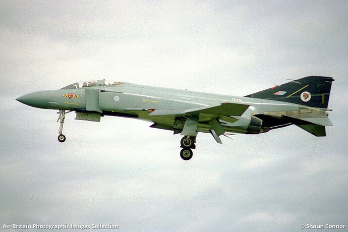 F-4J UK ZE351