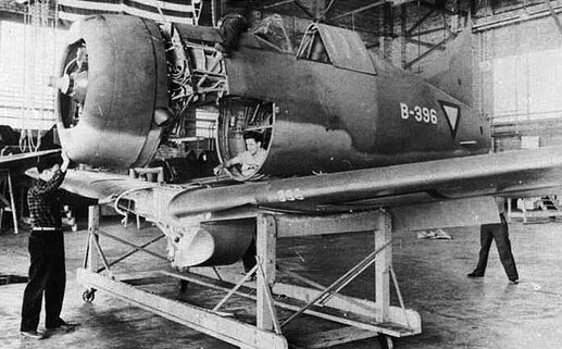 Brewster-Buffalo-MkI-NEIAF-2-VLG-V-B-396-Deibel-Java-1941-V02