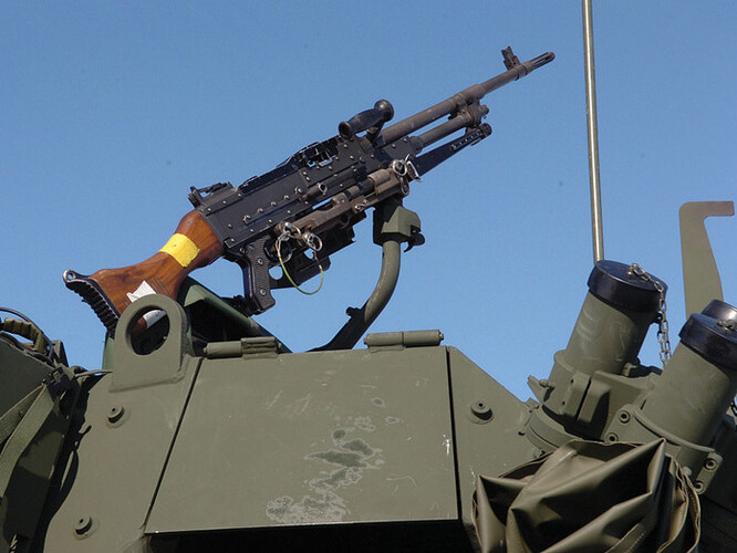 c6-medium-machine-gun-02-fn-mag