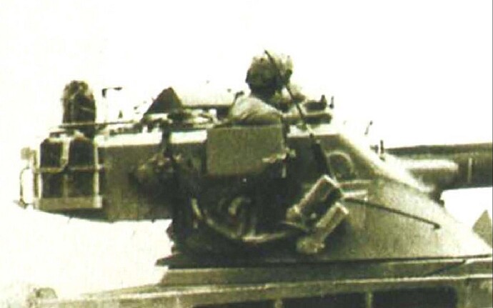 AMX13_020