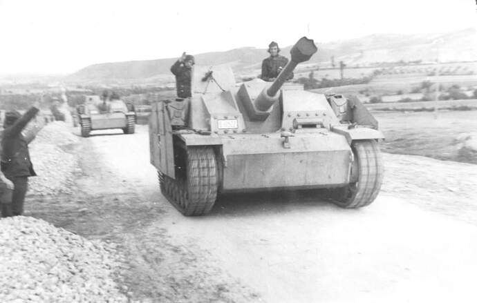 IMG-4d593cbee05a841db4d888bdd6845604-V