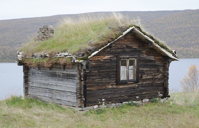 sauna_sauna_cabin_old_turf_roof_log_logs_cottage_in_the_tradition_of_the-600043
