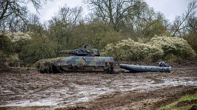 bundeswehr-heer-panzergrenadiebrigade-37-wettiner-schwert-schuetzenpanzer-puma