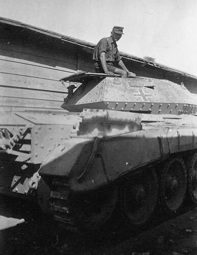 Captured_Crusader_I_of_Afrika_Korps_21_Panzer_Division