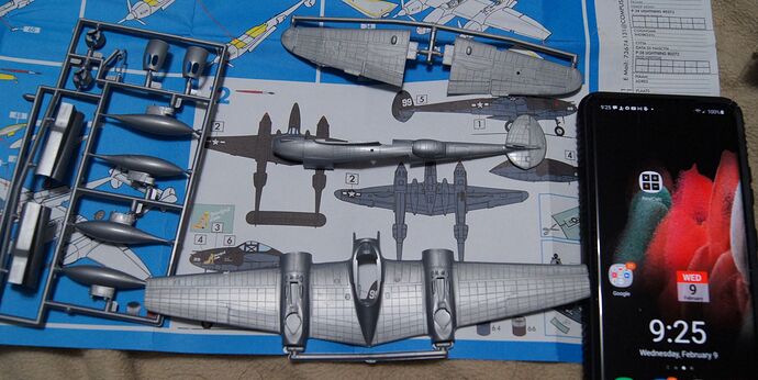 Heller P-38 Start Photo 2 small