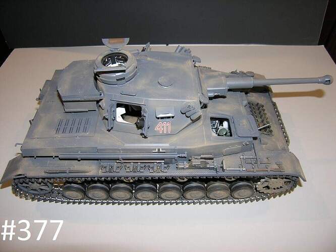 Panzer IV F #377 (1024x768)