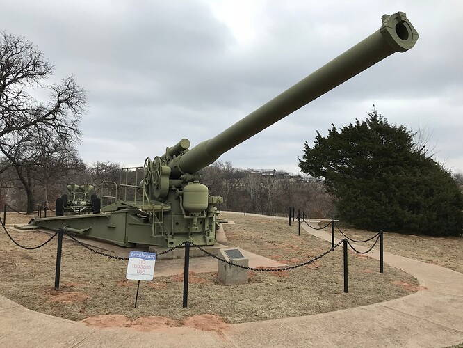 M1 8-Inch Gun - 45th ID Museum  (3)