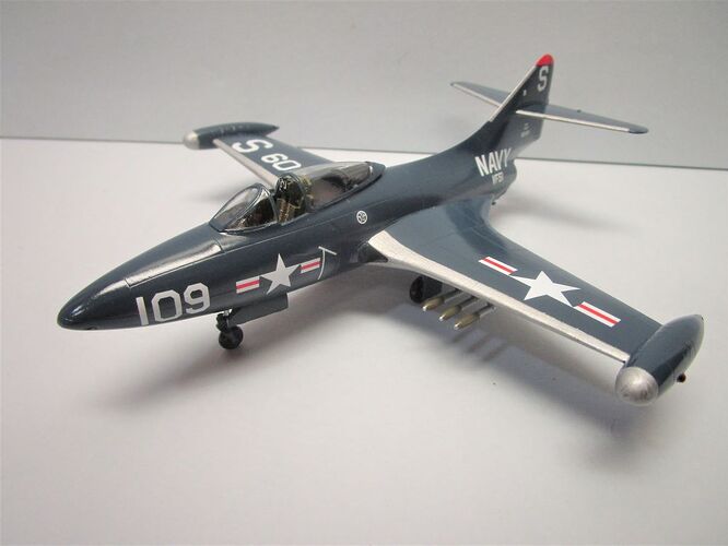 F9F-2 4