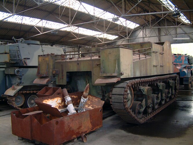 Tank Museum Depot Kapelle  8 mei 2005 054