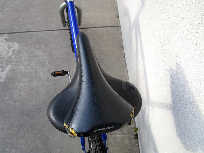 Mongoose_saddle-scale-comparison