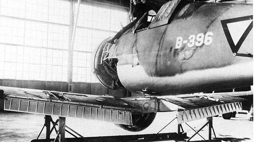 Brewster-Buffalo-MkI-NEIAF-2-VLG-V-B-396-Deibel-Java-1941-V03