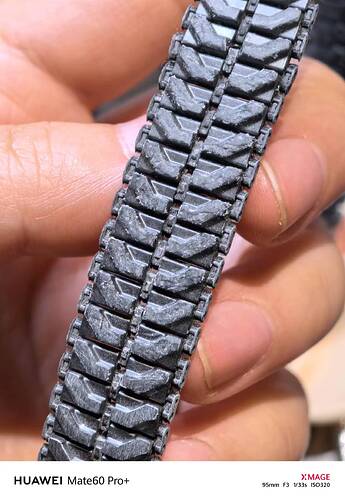 mmexport1697250285790