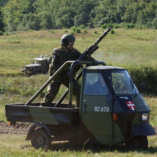 MG3 mounted assault tuk-tuk