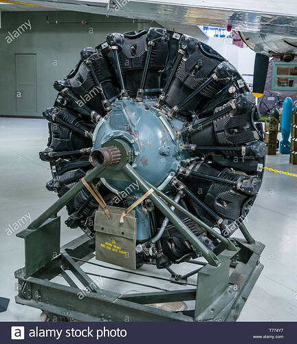 b-17-flying-fortress-radial-engine-T774Y7