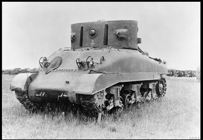 IWM MH 7563