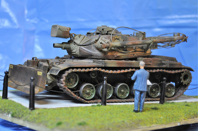 M728 e