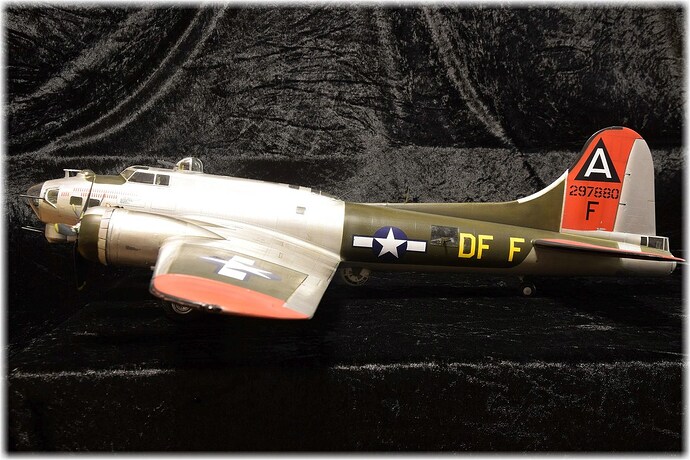 comp_B-17 04