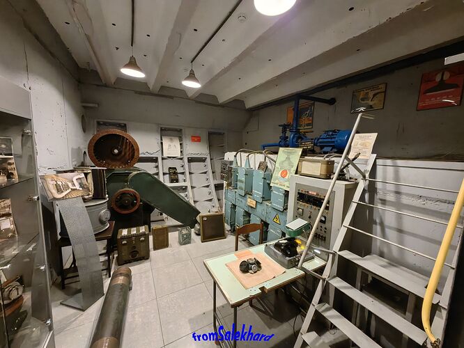 Well, almost. At the very beginning, I still took one photo. Then I stopped taking photos.