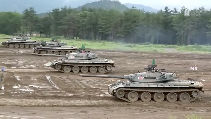 YT_Type-74_dozer_blade_c