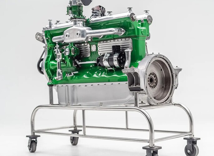 Duesenberg Engine 04