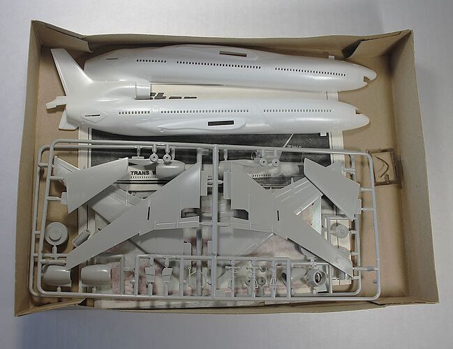 L1011 2