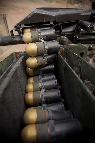 linked-40mm-grenade-launcher-rounds-feed-into-a-mk19-e7c52f-1024