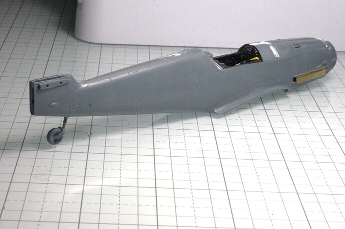 G10 13