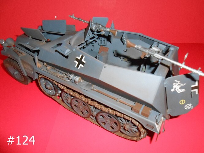 250Ausf.A #124