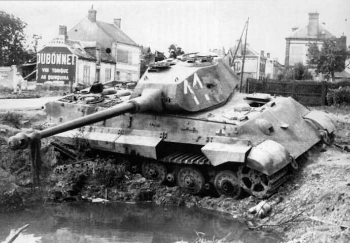 king_tiger_Destroyed_porsche_turret