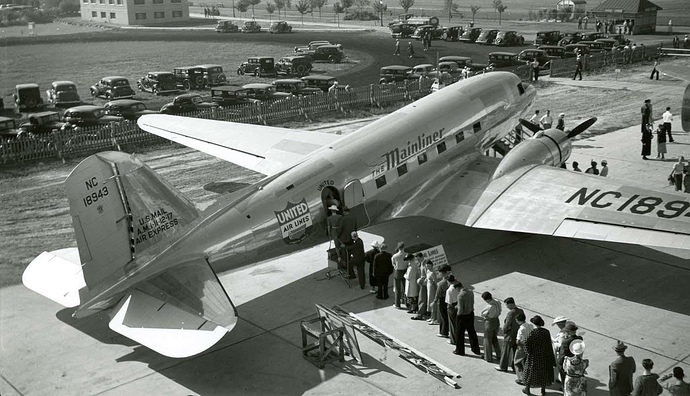 1936 United DC-3_01