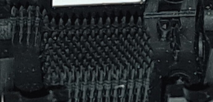 1000048435
