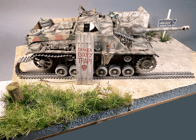 Stug-Sur-dio-Twenot