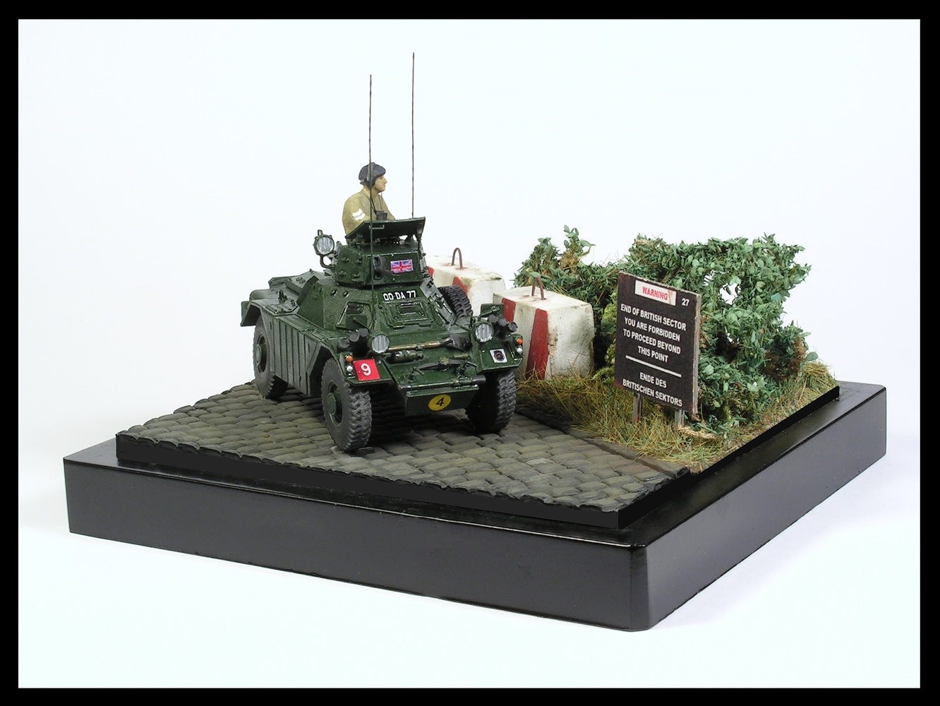 A Pair of Ferrets from FoxHopp Models - Armor/AFV - KitMaker Network