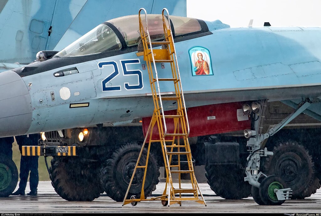 Su-35S Flanker E - Great Wall Hobby 1/48 - Modern - KitMaker