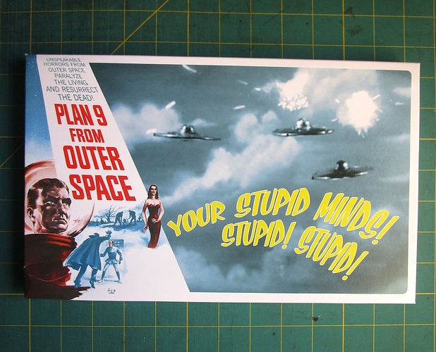 Plan-9_From_Outer_Space_p_boxart