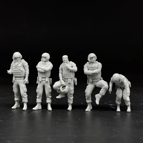 Modern Tank Crew 01