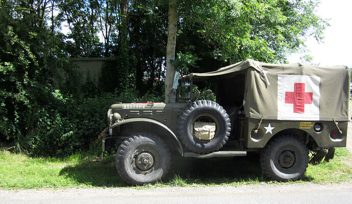 Dodge--croix-rouge-1