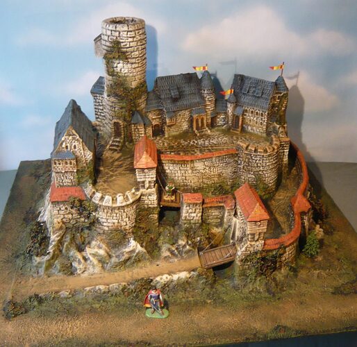 hausser_burg-1024x996