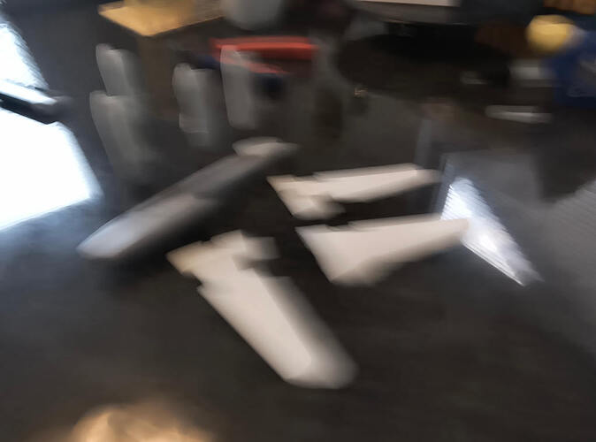 1000067072