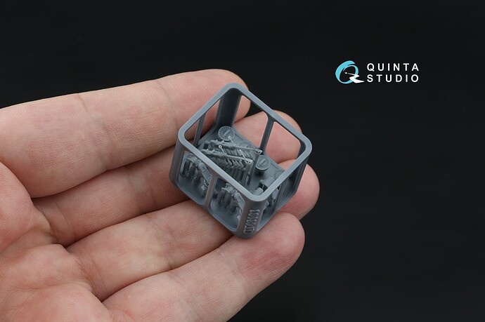QT48103 01