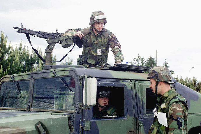 using-a-high-mobility-multipurpose-wheeled-vehicle-hmmwv-with-an-m60-machine-09837d-1600