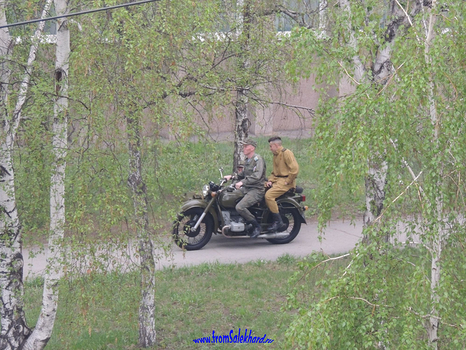 DSCN083700