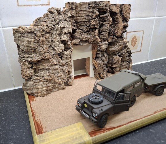 Base (3)